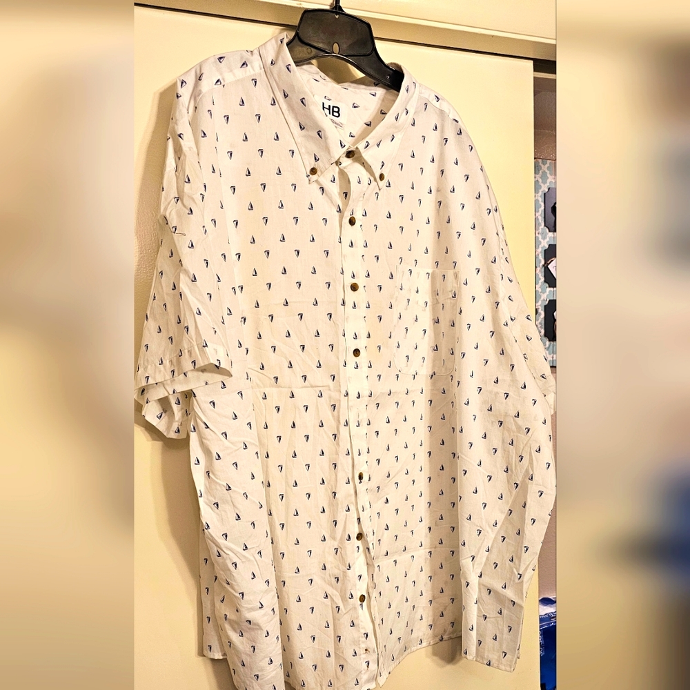 Men's Big and Tall short sleeve shirt